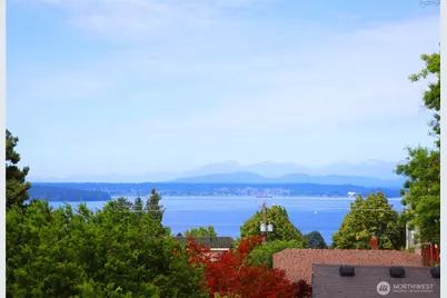 5039 41st Avenue SW #2, Seattle, WA 98136 - Photo 1