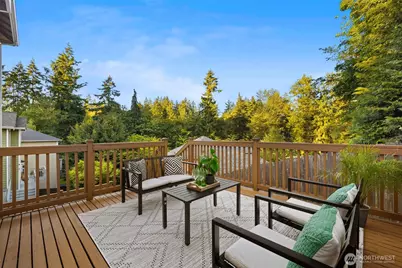 1756 Monroe Avenue NE, Renton, WA 98056 - Photo 32