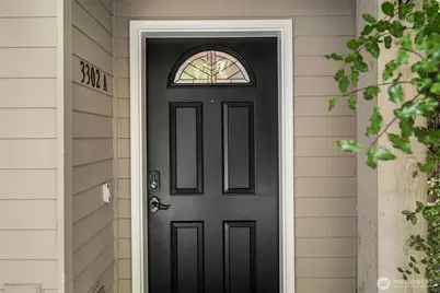 3302 W Government Way #Unit A, Seattle, WA 98199 - Photo 30