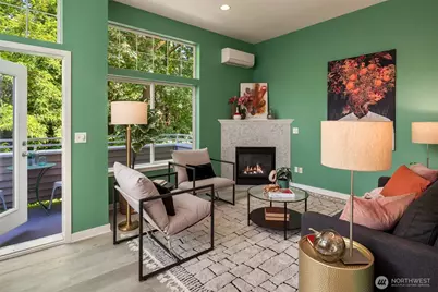 3302 W Government Way #Unit A, Seattle, WA 98199 - Photo 4