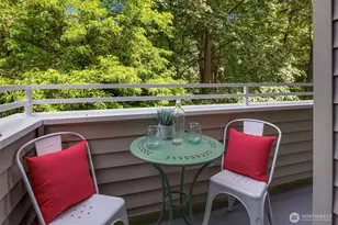 3302 W Government Way, Seattle, WA 98199 - Photo 6