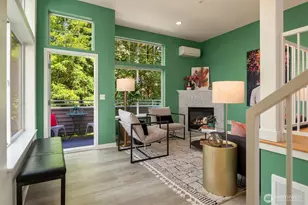 3302 W Government Way, Seattle, WA 98199 - Photo 4