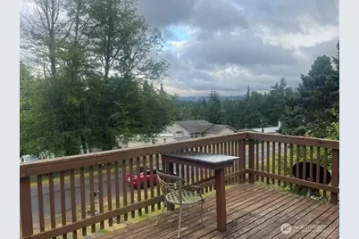 14502 215th Avenue E, Bonney Lake, WA 98391 - Photo 18