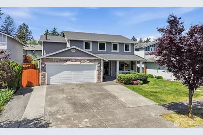 216 119th Drive SE, Lake Stevens, WA 98258 - Photo 2