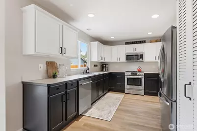 216 119th Drive SE, Lake Stevens, WA 98258 - Photo 12