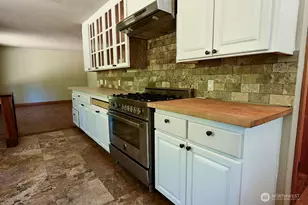 14323 12th Ave SW, Burien, WA 98166 - Photo 14