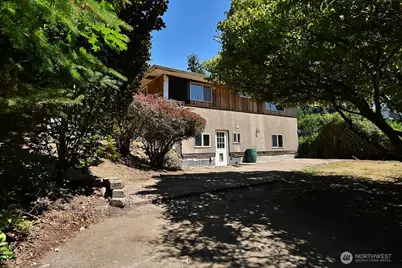 14323 12th Avenue SW, Burien, WA 98166 - Photo 8