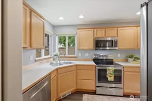 18319 8th Dr SE, Bothell, WA 98012 - Photo 8
