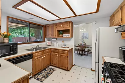 5000 NE 6th Street, Renton, WA 98059 - Photo 10