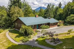 477 Glass Rd, Port Angeles, WA 98362 - Photo 1