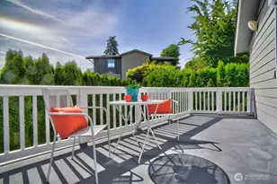 4030 26th Ave W, Seattle, WA 98199 - Photo 10