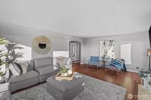 422 Crown Dr, Everett, WA 98203 - Photo 10