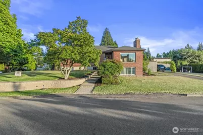 422 Crown Drive, Everett, WA 98203 - Photo 4