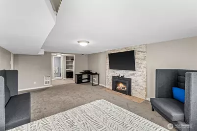 422 Crown Drive, Everett, WA 98203 - Photo 34