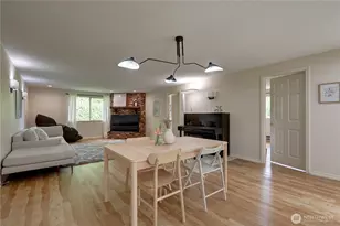 16724 NE 22nd St, Bellevue, WA 98008 - Photo 20