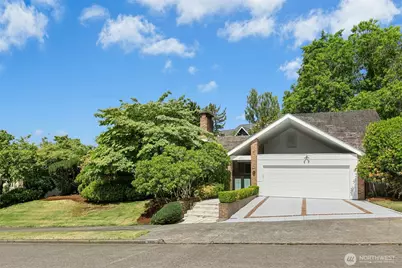 6016 NE Keswick Drive, Seattle, WA 98105 - Photo 1