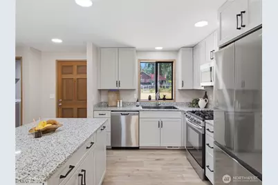10398 Frontier Place NW, Silverdale, WA 98383 - Photo 16
