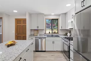 10398 Frontier Pl NW, Silverdale, WA 98383 - Photo 16