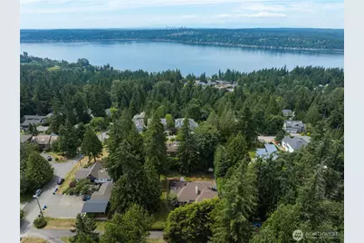 419 212th Avenue NE, Sammamish, WA 98074 - Photo 28