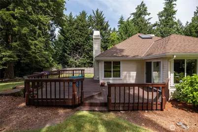 419 212th Avenue NE, Sammamish, WA 98074 - Photo 24