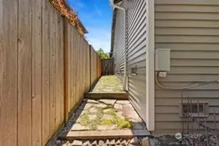 6211 145th St SE, Everett, WA 98208 - Photo 30