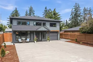 111 Tule Lake Rd E, Tacoma, WA 98445 - Photo 2