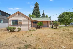 68 N Nevada Ave, East Wenatchee, WA 98802 - Photo 8