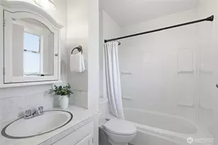 5521 12th Ave NE, Seattle, WA 98105 - Photo 38