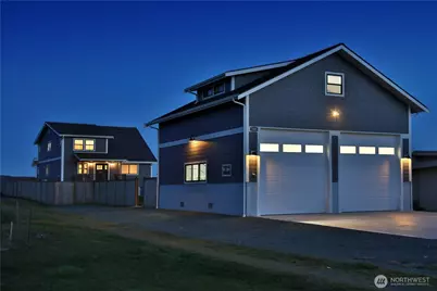 2805 N Bluff Road, Greenbank, WA 98253 - Photo 6