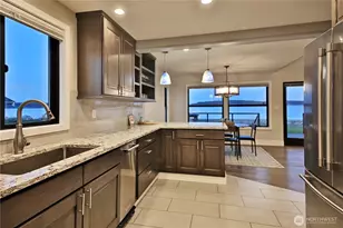 2805 N Bluff Rd, Greenbank, WA 98253 - Photo 16