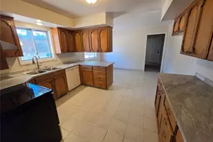 10016 SE 11th St, Vancouver, WA 98664 - Photo 12