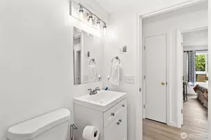 2805 NE 125th St, Seattle, WA 98125 - Photo 14