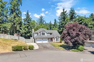 2052 NE Marina Vista Ct, Poulsbo, WA 98370 - Photo 2