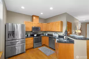 460 226th Pl NE, Sammamish, WA 98074 - Photo 16