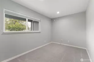21925 7th Ave S, Des Moines, WA 98198 - Photo 14