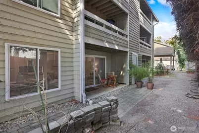 20325 19th Avenue NE #B102, Shoreline, WA 98155 - Photo 26