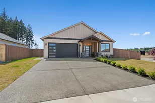 649 Prominence St, Winlock, WA 98596 - Photo 2