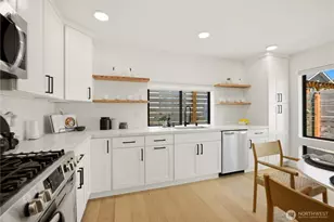 9016 12th Ave SW, Seattle, WA 98106 - Photo 8