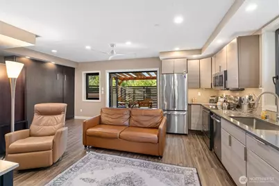 7337 151st Avenue NE, Redmond, WA 98052 - Photo 12
