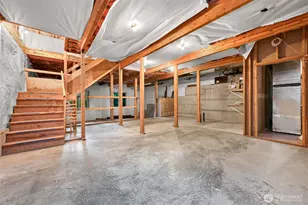 37 N Summit Dr, Bellingham, WA 98229 - Photo 24