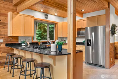 37 N Summit Drive, Bellingham, WA 98229 - Photo 8