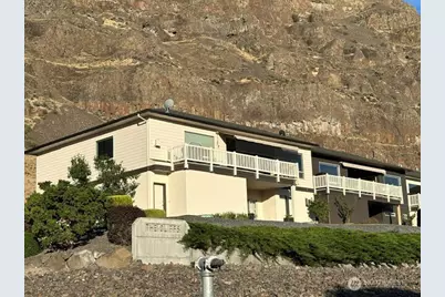 9021 NW Crescent Bar Road #1, Quincy, WA 98848 - Photo 1