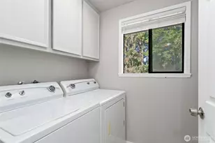 1802 Maple Ln, Kent, WA 98030 - Photo 18