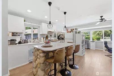 13732 217th Avenue SE, Issaquah, WA 98027 - Photo 36