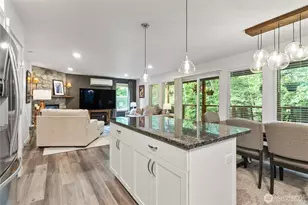 463 E Alder Dr, Sedro Woolley, WA 98284 - Photo 2