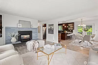 2001 NE 12th Street, Renton, WA 98056 - Photo 4