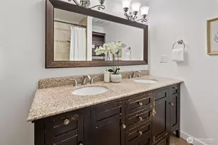 2001 NE 12th St, Renton, WA 98056 - Photo 18