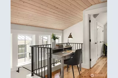 2218 NE 125th Street, Seattle, WA 98125 - Photo 20