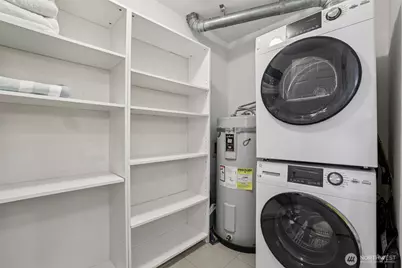 520 2nd Avenue W #409, Seattle, WA 98119 - Photo 20