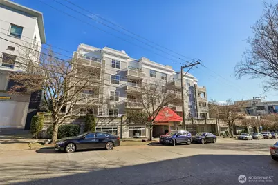 520 2nd Avenue W #409, Seattle, WA 98119 - Photo 2
